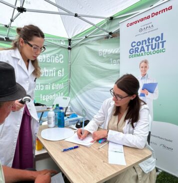 Peste 500 de români din 3 judeţe au primit consultaţii dermatologice gratuite. Aproape jumătate nu fuseseră niciodată la dermatolog / Proiectul a ajuns și în Ilfov, la Ciorogârla