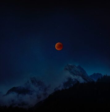 Observatorul Astronomic din București, deschis publicului duminică, în seara eclipsei totale de Lună