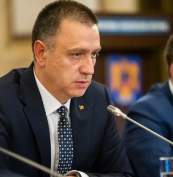Fifor: Premierul rămâne surd la orice analiză serioasă. În loc să asculte şi să construiască soluţii reale, preferă să-şi satisfacă orgoliul nemăsurat
