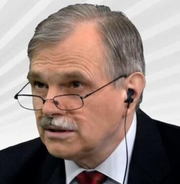 Valentin Stan: Guvernul ascunde, de fapt, o metodă de diminuare a salariilor cadrelor didactice; îi plăteşte cu aceiaşi bani dar îi pune să muncească dublu