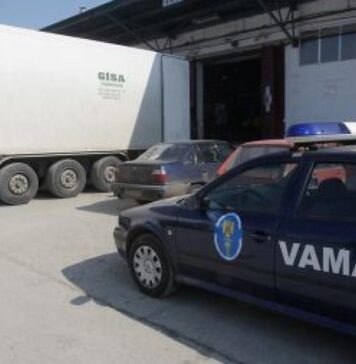 O vameșă fostă inculpată în mega-dosarul Murfatlar, arestată la domiciliu în 2016 și scăpată prin prescripție, a fost numită director de cabinet la noul șef al Vămilor (g4media.ro)