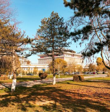 Politehnica Bucureşti a suspendat miercuri cursurile din cauza avertizării cod roşu