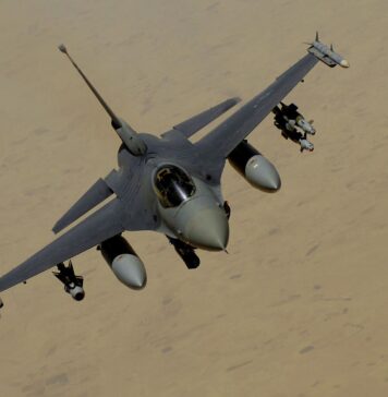 MApN: România are încǎ o escadrilă de aeronave F-16 Fighting Falcon care execută misiuni de Poliţie Aeriană sub comandă NATO