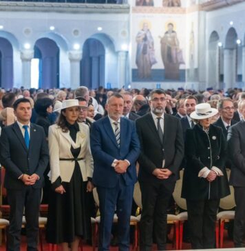 Natalia Intotero, la Catedrala Mântuirii Neamului: O zi istorică pentru sufletul acestui neam!