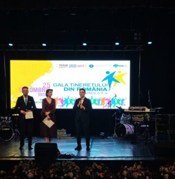 Victor Negrescu, la Gala Tineretului din România, organizată la Vaslui, oraș care a purtat cu mândrie titlul de Capitală a Tineretului din România 2025: A fost o seară dedicată ideilor, curajului și implicării tinerilor care transformă comunitățile lor