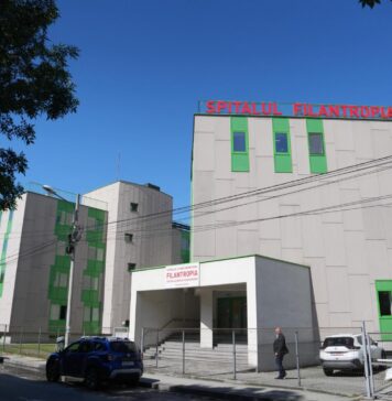 Lia Olguța Vasilescu: Ia te uită! Craiova chiar are un spital nou, făcut pe mandatul unui primar PSD! Un spital, nu o clădire! Și nici de turtă dulce nu e!