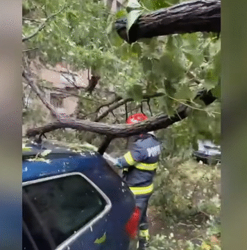 Capitala și 27 de alte localități au fost afectate, în ultimele 24 de ore, de fenomenele hidrometeorologice, arată DSU