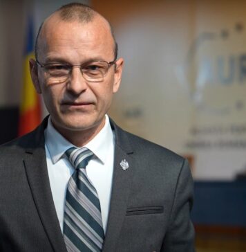 Mihai Negoescu (deputat AUR): „USR dovedește încă o dată că este un partid al blocajului, al minciunii și al isteriei publice. Nu a construit nimic, nu a produs nimic, nu a făcut decât să blocheze, să distrugă și să arunce cu noroi în oricine muncește”