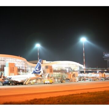 Cod roșu de ploi: Aeroporturile din București, pregătite pentru intervenții și trafic fluid