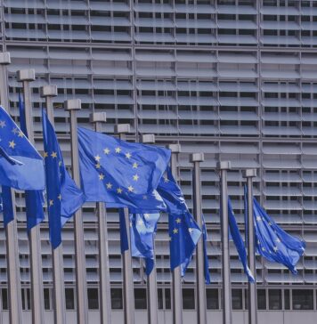 Se lansează o platformă care explică și relatează direct despre instituțiile europene pentru publicul din România