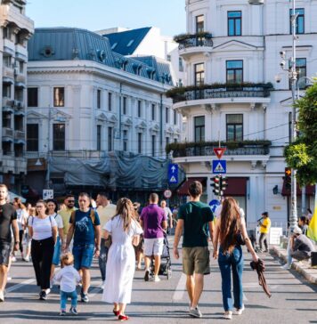 Penultimul weekend „Străzi Deschise – București”: artă, muzică și recreere pe Calea Victoriei și str. Delfinului