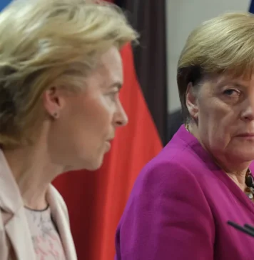 Cozmin Guşă: Angela Merkel tocmai „a sunat din fluier” și a ridicat drapelul unei posibile revolte împotriva actualei conduceri europene, dominată prin intermediul Ursulei von der Leyen și a altora, de către Marea Finanță Europeană, de către Familia Rothschild