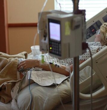 Bolnavii de cancer, victime colaterale în războiul dintre magistrați și guvern. Bolojan a vrut să elimine ordonanța președințială pentru a face economie (gandul.ro)