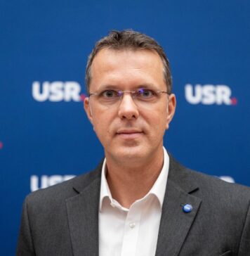 Moșteanu: Proiectul privind pregătirea populației pentru apărare are ca obiectiv întinerirea rezervei Armatei