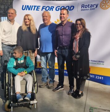 Peste 20 de copii cu dizabilități din Sectorul 3 au primit scaune rulante personalizate