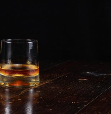 Statul român a încasat mai puțini bani din băuturi spirtoase