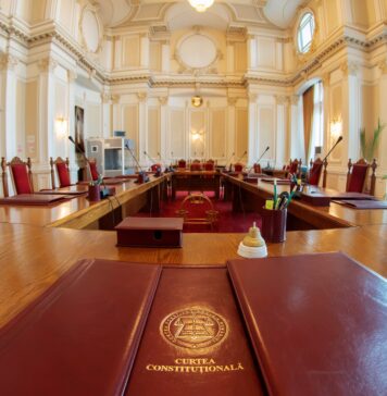 ”Porţi Deschise la Curtea Constituţională”, pe 8 decembrie, cu prilejul Zilei Constituţiei României