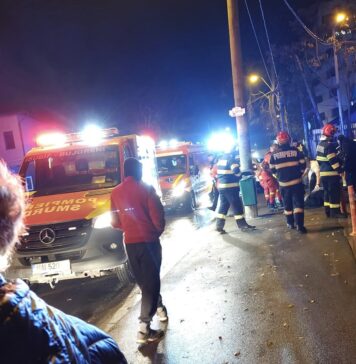 Accident grav în Capitală: Pietoni loviți după ce o mașină a fost aruncată pe trotuar