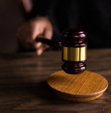 Asociațiile profesionale ale magistraților condamnă ferm continuarea campaniei fără precedent îndreptate împotriva magistraților şi a puterii judecătorești