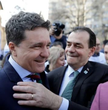 „Fără a folosi cuvinte explicite, ci formulări abil selectate, Ludovic Orban l-a făcut pe Nicușor Dan ticălos, mincinos, trădător, ingrat”, spune jurnalistul Bogdan Tiberiu Iacob