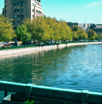 Dâmboviţa ar putea lua o nouă înfăţişare. Şase proiecte propun un nou coridor verde-albastru al Bucureștiului