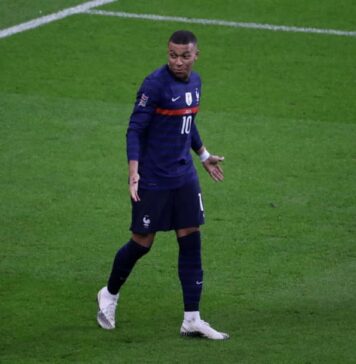 Mbappe şi PSG au fost citaţi la o audiere la tribunalul muncii din Paris