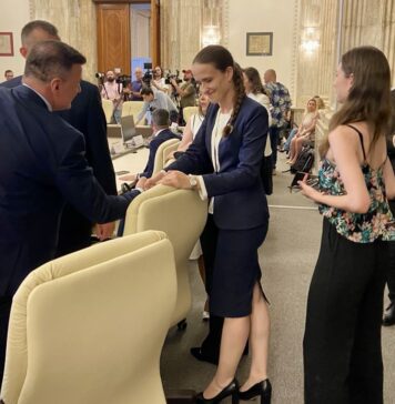 Reducing salaries of Foreign Ministry’s employees is not realistically possible (ForMin Toiu)