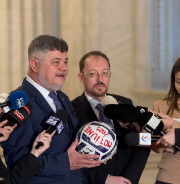 Moțiunea de cenzură ‘România nu este de vânzare – fără progresiști la guvernare’ a fost depusă