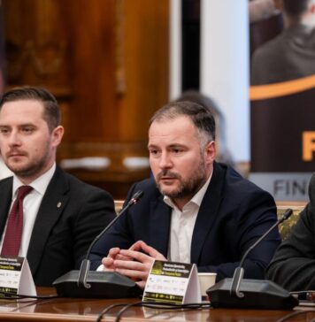 Primăria Sectorului 2 suplimentează bursele școlare pentru elevii cu performanțe și pentru cei din medii vulnerabile