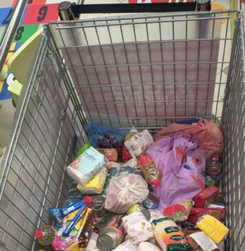 Banca de Alimente: În ce supermarketuri poți dona alimente pentru persoane aflate în dificultate