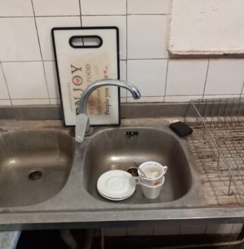 Amenzi ANPC de peste patru milioane de lei. Printre nereguli: produse expirate, echipamente și ustensile uzate, lipsa afișării prețurilor