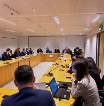 Victor Negrescu, la reuniunea JEUNE: Deși aproape 46% dintre tinerii europeni ar vrea să lanseze o afacere, doar 4–5% reușesc