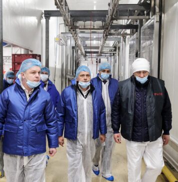 Abatorul Periș a primit vizita ministrului Agriculturii: Procesarea locală susține carnea de porc românească în retail