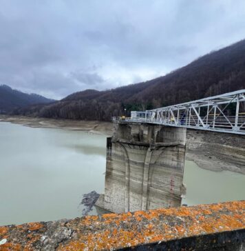 Criza apei în județul Prahova/ Apele Române: De la 1 ianuarie apa s-ar putea raționaliza