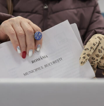S-au închis secțiile de votare organizate în București