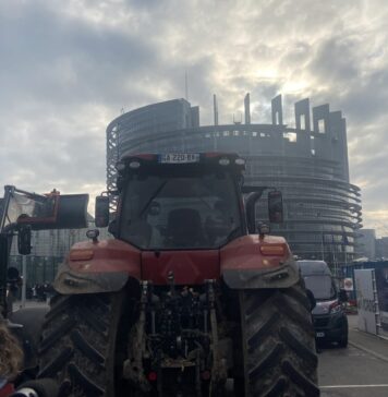 French farmers block entrance to EU Parliament in Strasbourg