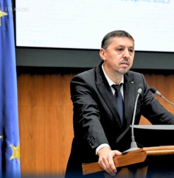 Sindicatele din educație cer demisia ministrului Daniel David: Un ministru care vrea sindicate ‘restartate’ și reduse la tăcere nu are ce căuta într-un guvern democratic!