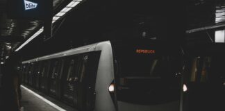 VIDEO/ Metroul lui Moș Crăciun a intrat în circulație pe Magistralele 1 și 3