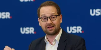 Dominic Fritz primește cetățenia română, dar nu cunoaște Imnul Național