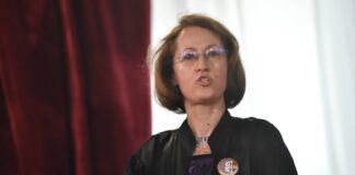 Ciutacu: „287.144 lei net a câștigat Raluca Moroșanu, judecătoarea „eroină” e reziștilor, în 2024. Pare destul de rentabil, de la acest confort, să te indignezi la o simplă apăsare de buton, când patria o cere să o servești. Acum rămâne de văzut și care patrie”