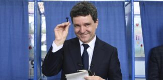 Nicuşor Dan: Să mergem la vot că este democraţie