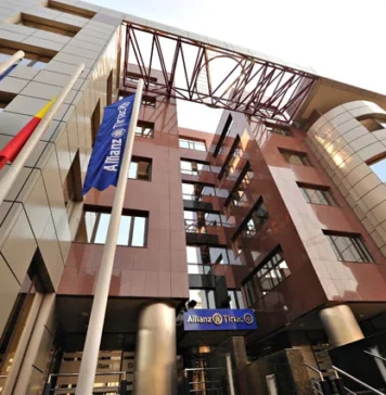 Allianz Țiriac a vândut două foste sedii centrale din București