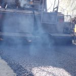 VIDEO/ Asfaltarea Centurii Comarnic, care va prelua o parte din traficul de pe DN1, a fost finalizată