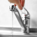 Revizie de vară la CET Sud; furnizarea apei calde, deficitară la aproape 1.400 de blocuri