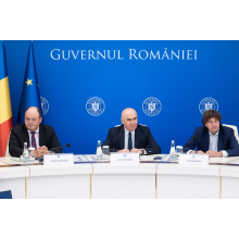 Premierul Ilie Bolojan, întâlnire cu investitori străini: Stabilitatea fiscală și continuarea reformelor sunt esențiale pentru menținerea încrederii în economia României