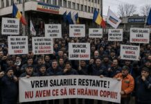 CFR-iştii ies la proteste la Deva după ce nu şi-au mai primit salariile din luna iunie